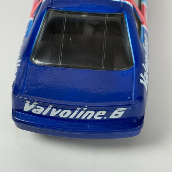 Racing Champions 1992 NASCAR Vintage Mark Martin 6 Valvoline Ford Thunderbird - Picture 7 of 9